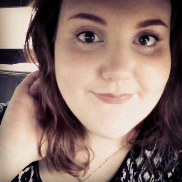 Meet your Posher, Devon - Picture 1 of 1